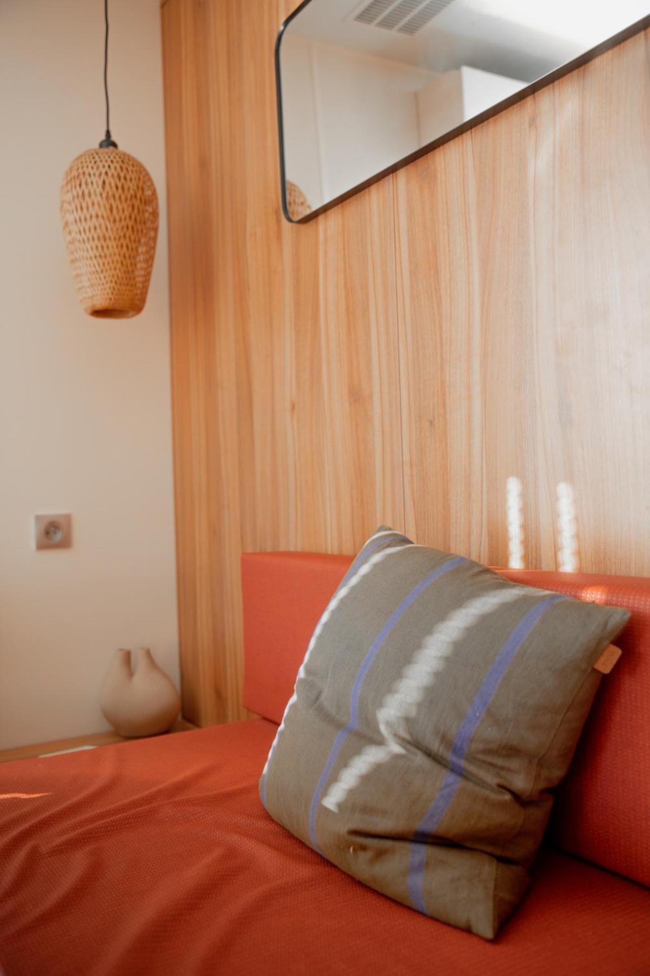Hotel Rives D'Arc Vallon-Pont-dʼArc Habitación foto